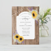 Rustikale Sonnenblumen Blumengestelle Holzstall Ho Einladung (Stehend Vorderseite)