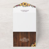 Rustikale Sonnenblumen Hochzeit von Holzkörnern All In One Einladung (Außenbereich)