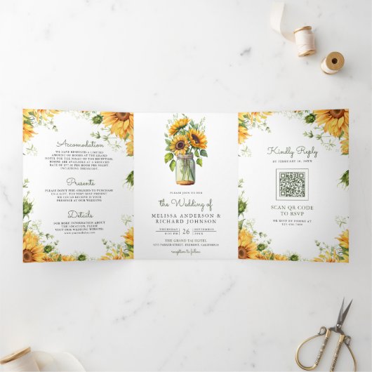 Rustikale Sonnenblumen Mason Jar QR Code Hochzeit Dreifach Gefaltete Einladung (Innenseite)