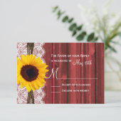 Rustikale Sonnenblumen Rotes Bartholz Hochzeitskar RSVP Karte (Stehend Vorderseite)