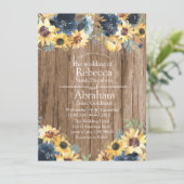 Rustikale Sonnenblumen Sonnenblumen Land Hochzeit  Einladung (Stehend Vorderseite)