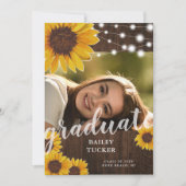 Rustikale Sonnenblumen String Lights Foto Abschlus Einladung (Vorderseite)