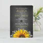 Rustikale Sonnenblumen-Tafel Hochzeit Einladung (Stehend Vorderseite)