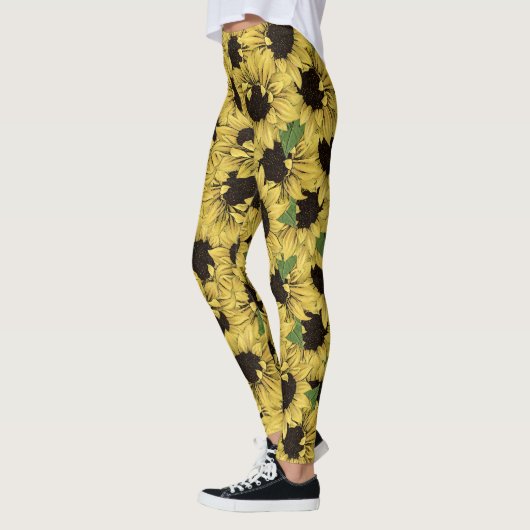 Rustikale Sonnenblumen überall in den Leggings (Links)