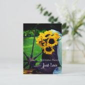 Rustikale Sonnenblumen und Cowboystiefel Save the  Ankündigungspostkarte (Stehend Vorderseite)