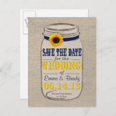 Rustikale Sonnenblumen und Mason Jar Save the Date Ankündigungspostkarte (Vorne/Hinten)