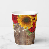 Rustikale Sonnenblumen und Rote Rosen Papiertasse Pappbecher (Rückseite)