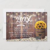 Rustikale Sonnenblumen- und Strandlicht-Graduierun Einladung (Vorderseite)