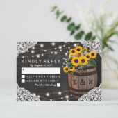 Rustikale Sonnenblumen Weinkellerei Hochzeit Einla RSVP Karte (Stehend Vorderseite)