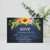 Rustikale Sonnenblumenblume Blauer Hochzeitstag RSVP Karte (Stehend Vorderseite)