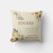 Rustikale Sonnenblumenbraut und Kissen mit Kiefer (Vorderseite)