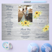 Rustikale Sonnenblumengrün - Gedecktes Hochzeitspr Flyer (Einzeln)