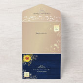 Rustikale Sonnenblumenliegestühle laden zum Hochze All In One Einladung (Außenbereich)