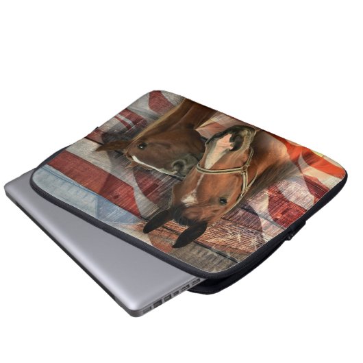 Rustikale Stallenflagge Laptopschutzhülle (Vorne Knopf)