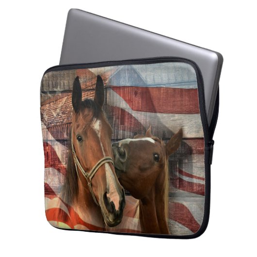 Rustikale Stallenflagge Laptopschutzhülle (Vorderseite Links)