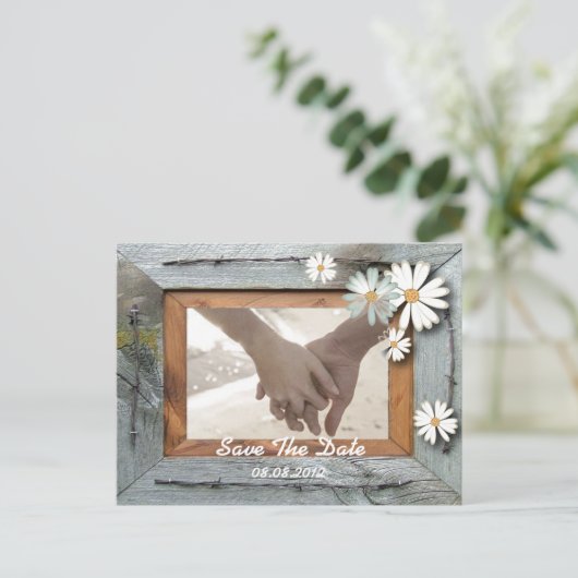 rustikale Stallenhochzeit Save the Date Ankündigungspostkarte (Stehend Vorderseite)