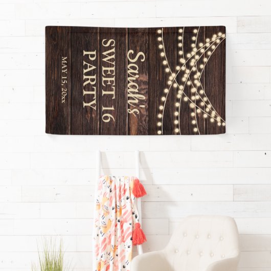 Rustikale Stallenholz-String-Lights Sweet 16 Name  Banner (Insitu)