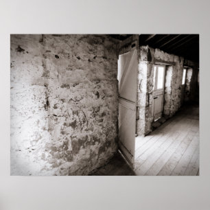 Rustikale Steinmauer mit offener Barenttür Poster