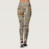 Rustikale Steinmauer, strukturierte Dekoration Leggings (Rückseite)