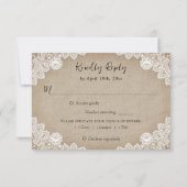 Rustikale String Lights Lace Burlap Hearts Wedding RSVP Karte (Rückseite)
