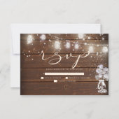 Rustikale String Lights-Platterbsen RSVP Karte (Vorderseite)