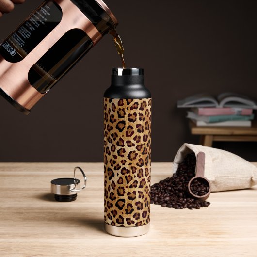 Rustikale Textur Leopard Print Trinkflasche (Kaffee)