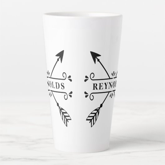 Rustikale überkreuzte Pfeile mit Name-ID615 Milchtasse (Vorderseite)