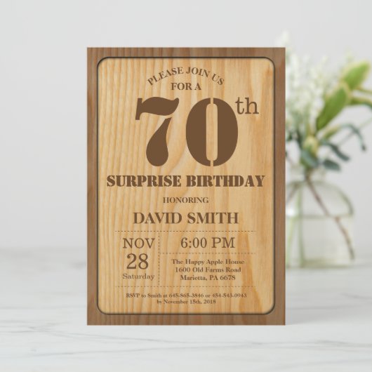 Rustikale Überraschung 70. Geburtstag Einladung Ho (Stehend Vorderseite)