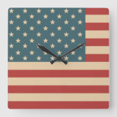 Rustikale Uhr der amerikanischen Flaggenmauer (Vorderseite)