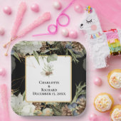 Rustikale Vegetation & Pinecones auf Schwarz Pappteller (Party)