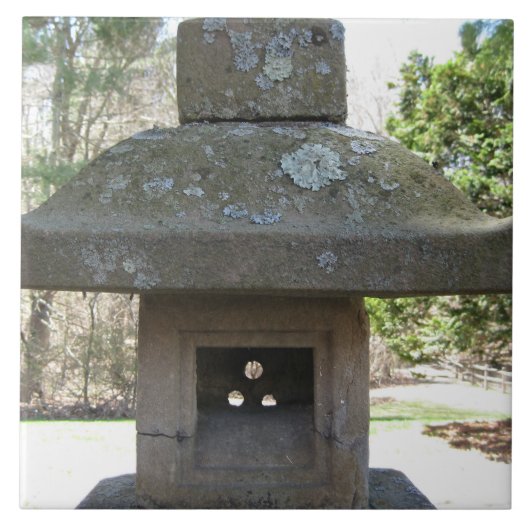 Rustikale verwitterte Steinlaterne Fliese (Vorderseite)