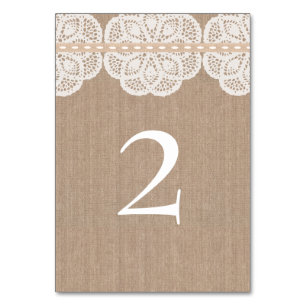 Rustikale Vintage-Häkeldeckchen-Hochzeitstischkart Tischnummer
