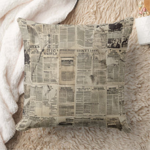 Rustikale Vintage-Zeitungs-Patchwork-Collage Kissen