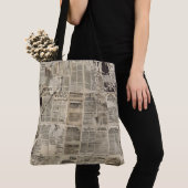 Rustikale Vintage-Zeitungs-Patchwork-Collage Tasche (Von Nahem)