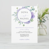 Rustikale Violet Summer Wild Floral Wedding Einladung (Stehend Vorderseite)