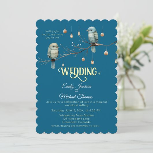Rustikale Waldlandliebe Vögel Feier Einladung (Stehend Vorderseite)