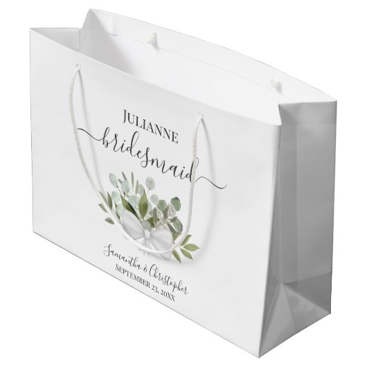 Rustikale Wasserfarbe-Eukalyptus-Brautjungfer Große Geschenktüte (Rückseite Schrägansicht)