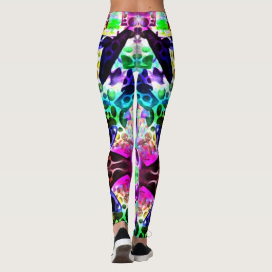 Rustikale Wasserfarbe mit Löchern und Ausschnitten Leggings (Rückseite)