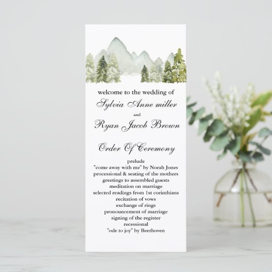 Rustikale Wasserfarbengebirge Pine Winter Wedding Programm (Stehend Vorderseite)