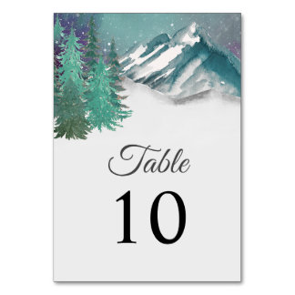 Rustikale Wasserfarbengebirge Pine Winter Wedding Tischnummer