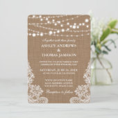 Rustikale Wedding Burlap String Lights Lace Card R Einladung (Stehend Vorderseite)