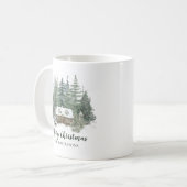 Rustikale Weihnachts-Waldhütte Kaffeetasse (Vorderseite Links)