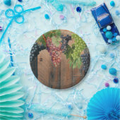 Rustikale Weinberge Holz & Trauben Pappteller (Party)