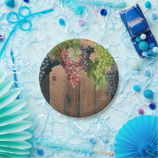 Rustikale Weinberge Holz & Trauben Pappteller (Party)