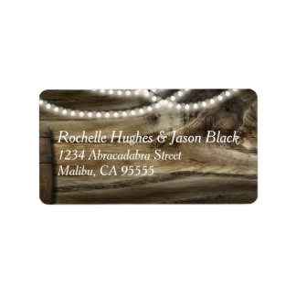 Rustikale Weinkellerei mit mittlerem Hochzeitslabe Adressaufkleber