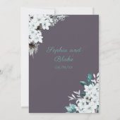 Rustikale Weiße Blume Boho Smoke Gray Wedding Einladung (Rückseite)