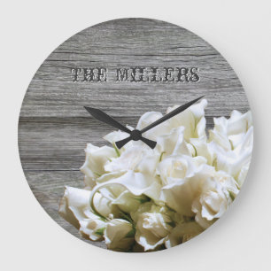 Rustikale weiße Blume Personalisierte Uhr