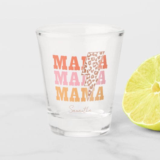 Rustikale Wiederholung "Mama" Schnapsglas (Vorderseite)