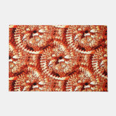 Rustikale Wiederholung rötlicher Korallenrosetten Fußmatte (Vorderseite)
