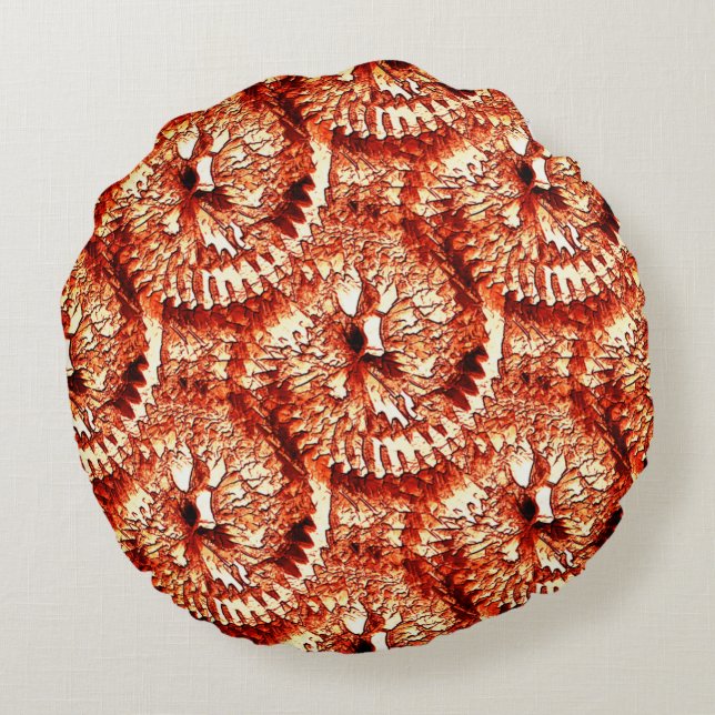 Rustikale Wiederholung rötlicher Korallenrosetten Rundes Kissen (Rückseite)